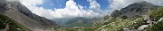 42 Nel Mandrone con vista verso la Corna Piana (a dx)